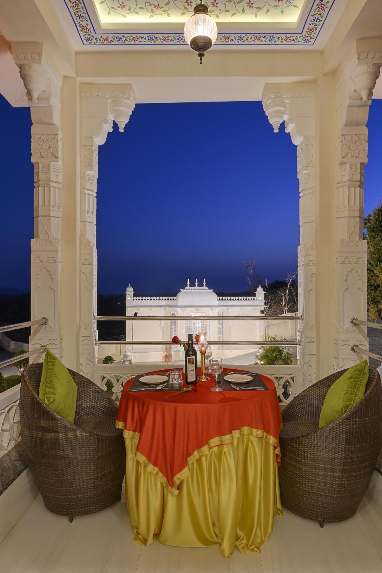 The Everest Hill Resort Kumbhalgarh Exterior foto