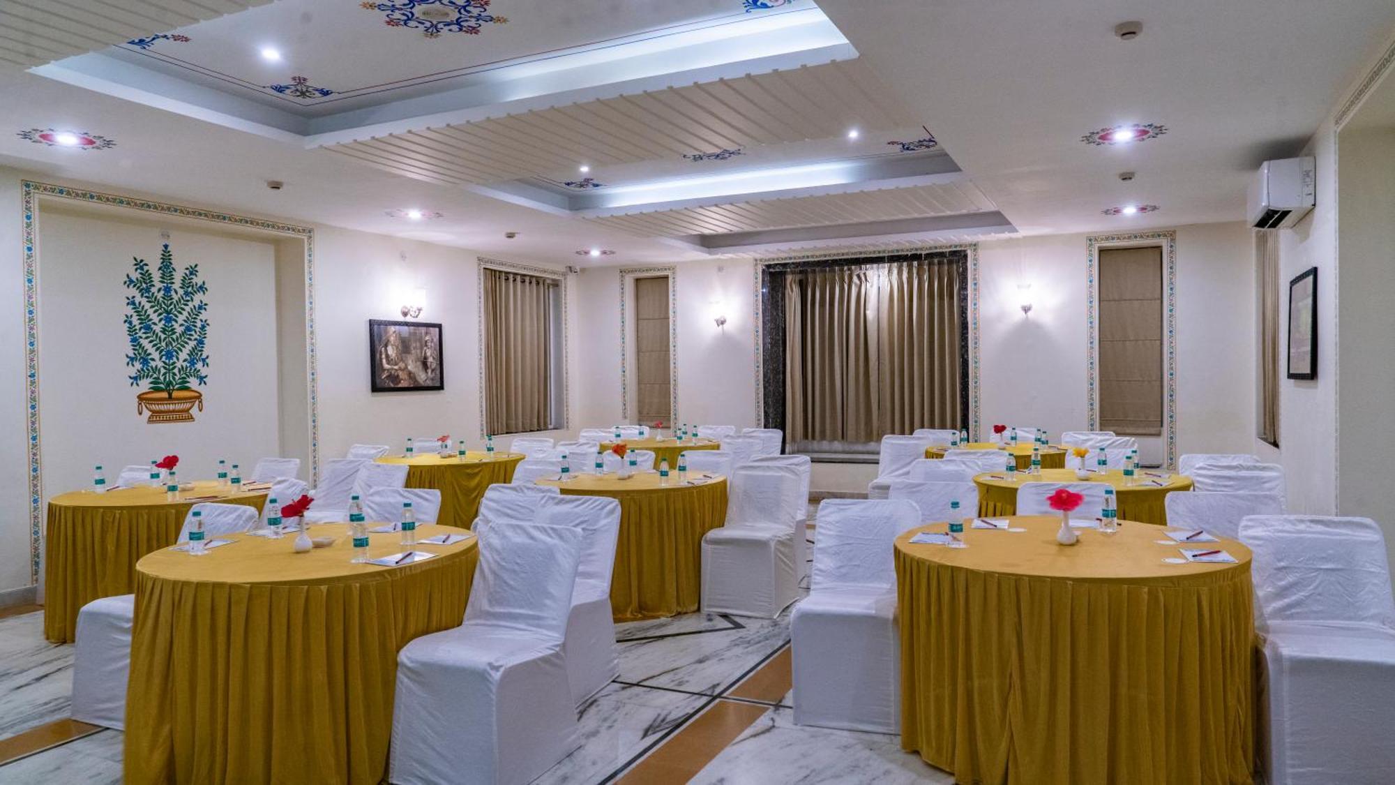 The Everest Hill Resort Kumbhalgarh Exterior foto
